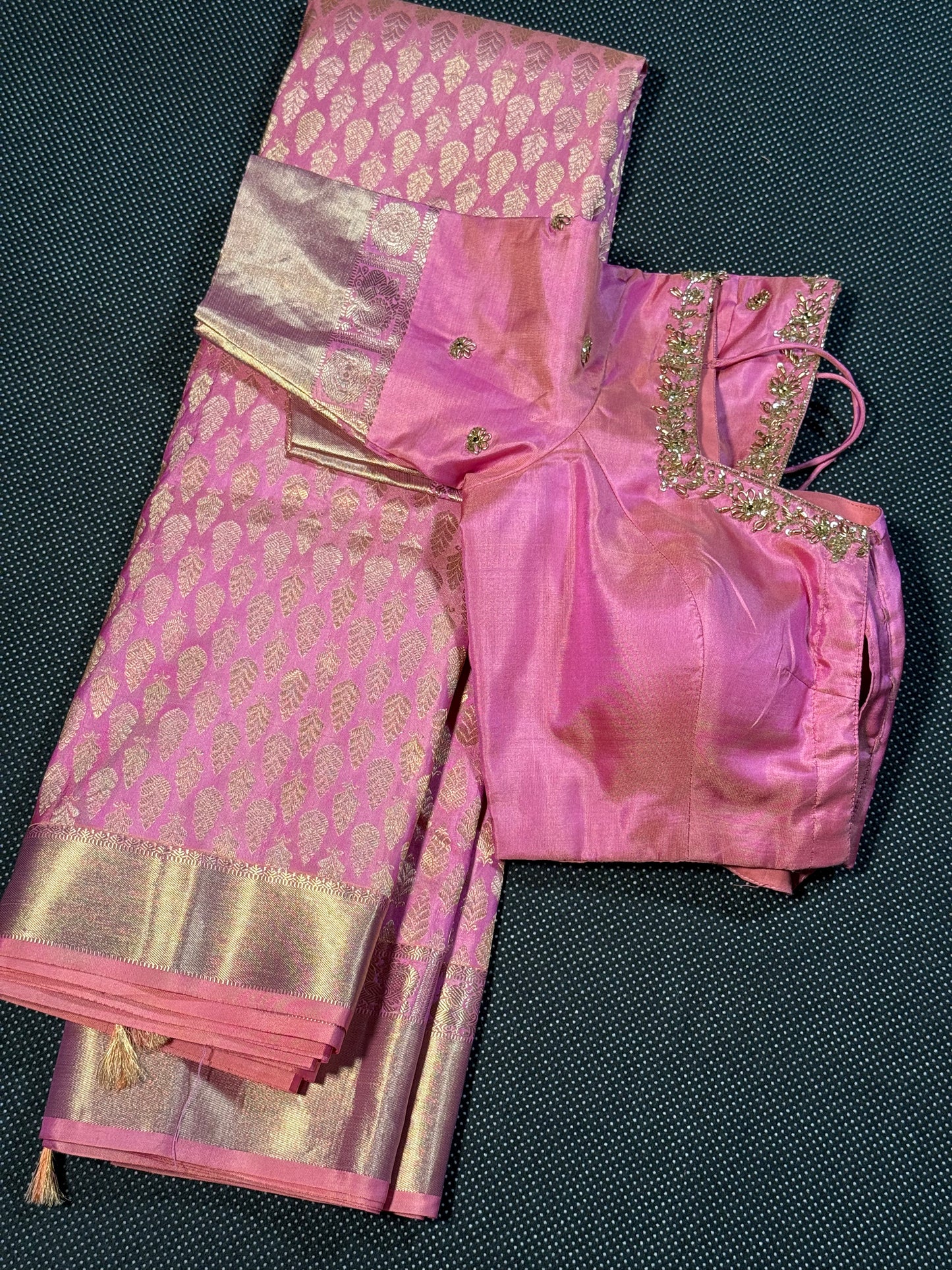 Luxury Pink Kanchipuram Silk Saree with Gold Zari Borders and Embroidered Stitched Blouse