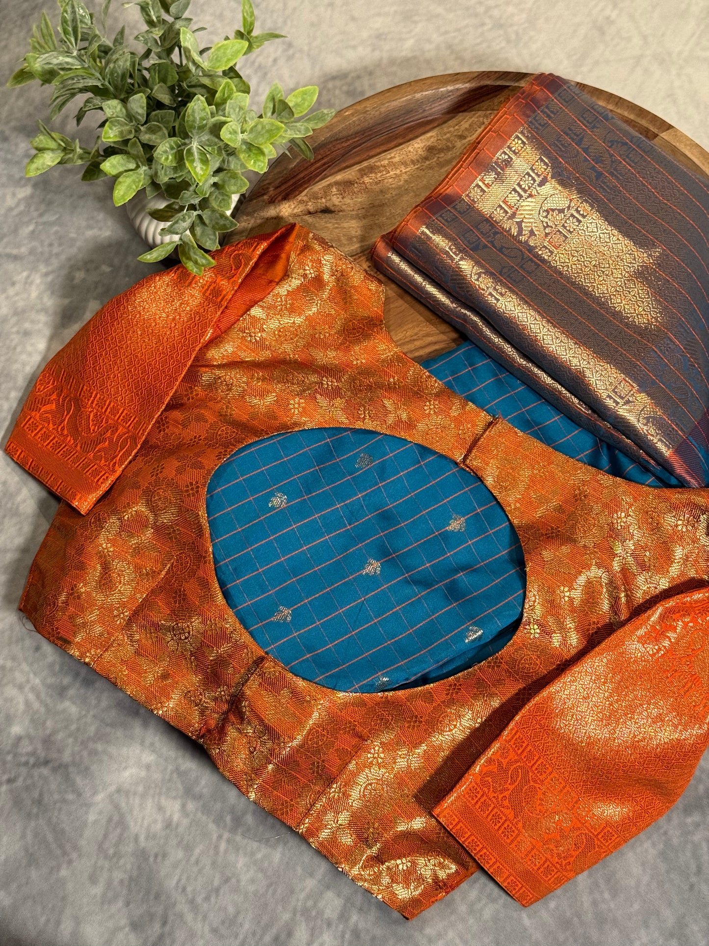 Blue Semi Gadwal Silk Saree with Ornate Orange Border and Pallu, Comes with Stitched Blouse