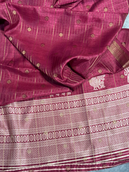 Magenta Designer Saree with Rich Zari Border and Stitched Blouse